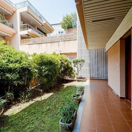 Apartment Lemon Tree In The Garden - Studio